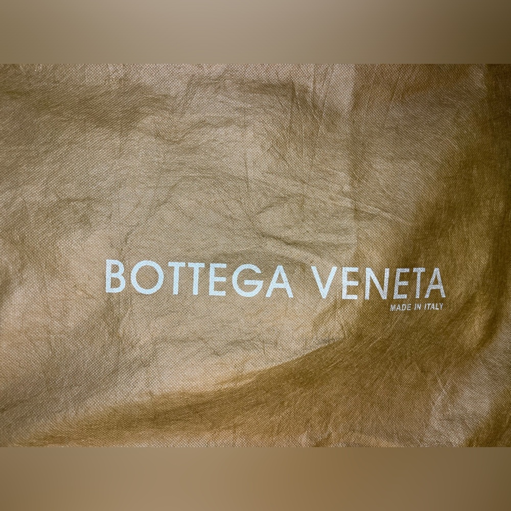 Bottega Veneta dust bag